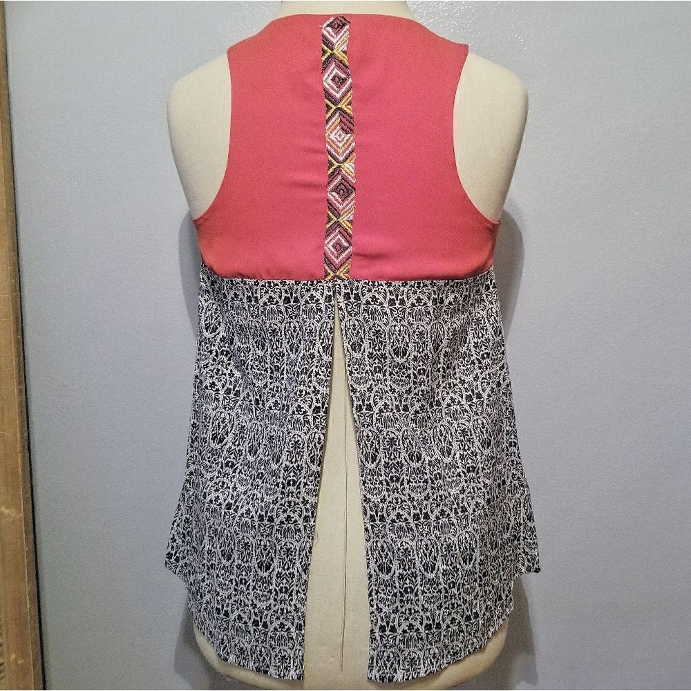 THML Embroidered Tank - Picture 5 of 13